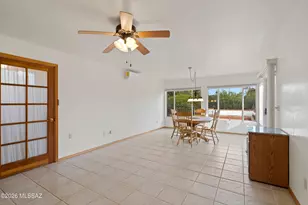 107 E Los Arcos, Green Valley, AZ 85614 - Photo 9