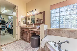 1995 S Via Ventana A La Montana, Green Valley, AZ 85622 - Photo 25