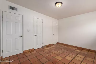 4571 E 32nd Street, Tucson, AZ 85711 - Photo 17