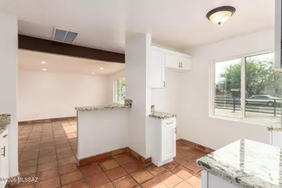 4571 E 32nd Street, Tucson, AZ 85711 - Photo 9