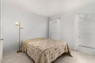 1620 N Wilmot Rd, Tucson, AZ 85712 - Photo 9