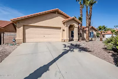 2240 S Quail Hollow Drive, Tucson, AZ 85710 - Photo 3