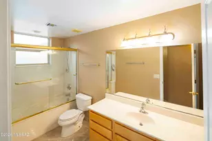 12998 N Ocotillo Point Pl, Marana, AZ 85658 - Photo 17