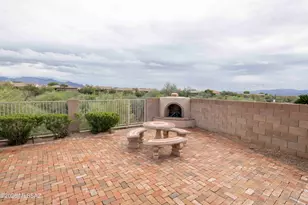 12998 N Ocotillo Point Pl, Marana, AZ 85658 - Photo 25