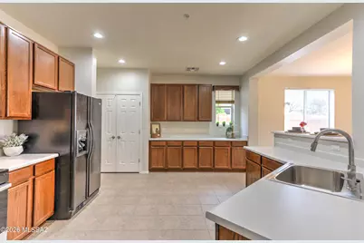 6840 S Tackweed Way, Tucson, AZ 85756 - Photo 9