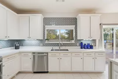 5952 E Sanderling Drive, Tucson, AZ 85756 - Photo 17
