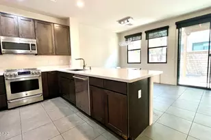 391 E Calderwood Rd, Tucson, AZ 85704 - Photo 9