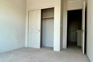 391 E Calderwood Rd, Tucson, AZ 85704 - Photo 17