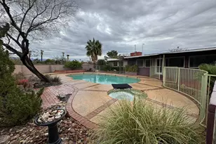 9282 E Indio Pl, Tucson, AZ 85749 - Photo 3