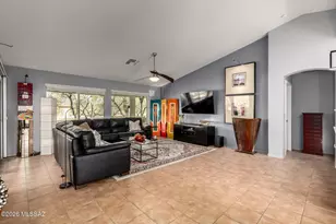 2703 E Glen Canyon Rd, Green Valley, AZ 85614 - Photo 9