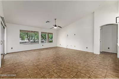 2703 E Glen Canyon Road, Green Valley, AZ 85614 - Photo 7