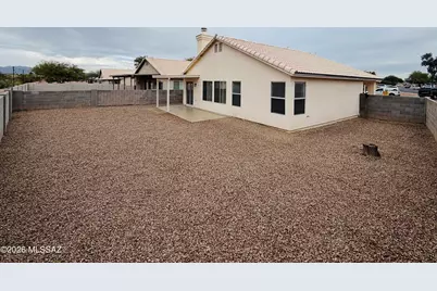 7178 W Hunnington Drive, Tucson, AZ 85743 - Photo 11