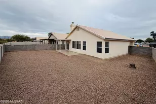 7178 W Hunnington Dr, Tucson, AZ 85743 - Photo 11