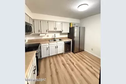 712 W Limberlost Drive #36, Tucson, AZ 85705 - Photo 9