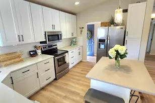 5457 E 10th St, Tucson, AZ 85711 - Photo 13