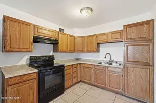 402 W Alaska St, Tucson, AZ 85706 - Photo 11