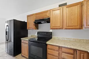 402 W Alaska St, Tucson, AZ 85706 - Photo 9