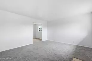 402 W Alaska St, Tucson, AZ 85706 - Photo 7