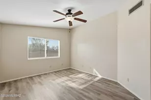 8818 E Rose Tree Dr, Tucson, AZ 85730 - Photo 15