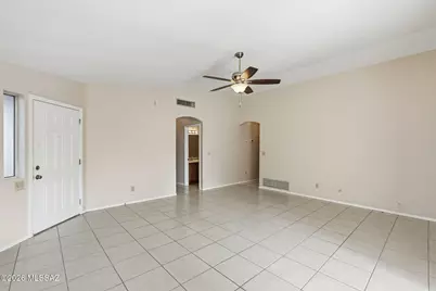 8818 E Rose Tree Drive, Tucson, AZ 85730 - Photo 7
