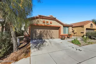 8763 N Black Pine Dr, Tucson, AZ 85743 - Photo 3