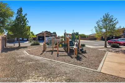 8763 N Black Pine Drive, Tucson, AZ 85743 - Photo 37