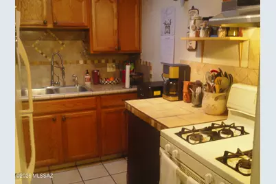 1932 S Campbell Avenue, Tucson, AZ 85713 - Photo 7