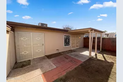 7802 E Kenyon Drive, Tucson, AZ 85710 - Photo 5