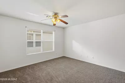 8123 S Sunny Horizon Place, Tucson, AZ 85747 - Photo 17