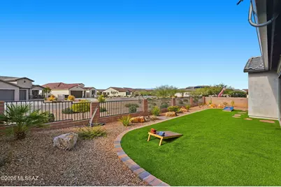 1432 E Golden Rock Way, Green Valley, AZ 85614 - Photo 35