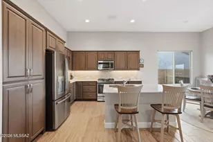 1432 E Golden Rock Wy, Green Valley, AZ 85614 - Photo 13