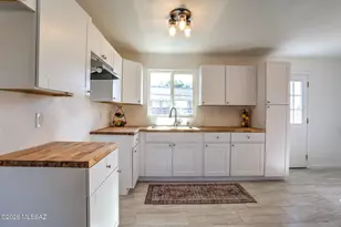 810 E Water St, Tucson, AZ 85719 - Photo 17