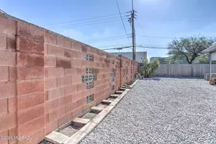 810 E Water St, Tucson, AZ 85719 - Photo 41