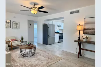 810 E Water Street, Tucson, AZ 85719 - Photo 3