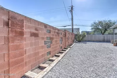 810 E Water Street, Tucson, AZ 85719 - Photo 41