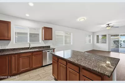 3622 W Trevor Drive, Tucson, AZ 85741 - Photo 9