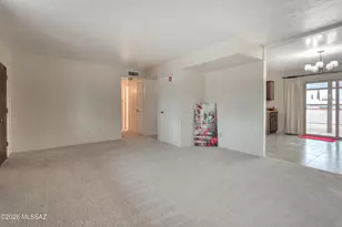 921 S Abrego Dr, Green Valley, AZ 85614 - Photo 9