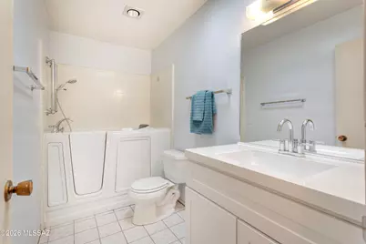 921 S Abrego Drive, Green Valley, AZ 85614 - Photo 21