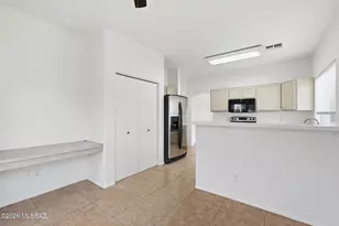 7292 W Mesquite River Dr, Tucson, AZ 85743 - Photo 9