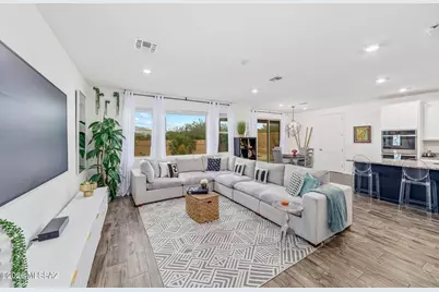 10185 S Alessi Peak Place, Vail, AZ 85641 - Photo 9