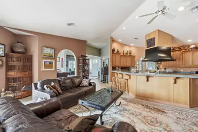 1731 W Placita De La Escalera, Sahuarita, AZ 85629 - Photo 5
