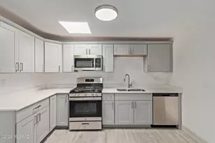 243 E Waverly St, Tucson, AZ 85705 - Photo 17