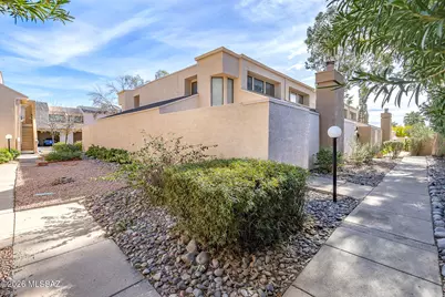 7604 E Callisto Circle #9, Tucson, AZ 85715 - Photo 3