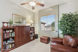 1962 W Acacia Bluffs Dr, Green Valley, AZ 85622 - Photo 13