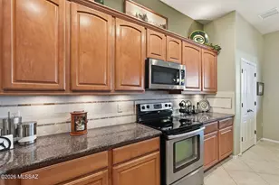 1962 W Acacia Bluffs Dr, Green Valley, AZ 85622 - Photo 19