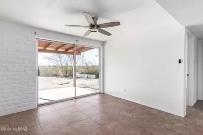 1010 S Camino De Las Colinas, Tucson, AZ 85748 - Photo 15