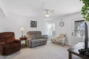 328 S Paseo Quinta, Green Valley, AZ 85614 - Photo 11