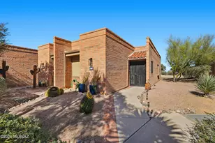 1456 W Desert Hills Dr, Green Valley, AZ 85622 - Photo 1