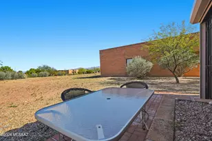 1456 W Desert Hills Dr, Green Valley, AZ 85622 - Photo 25