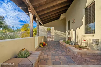 4496 N Via Bellas Catalinas, Tucson, AZ 85718 - Photo 5